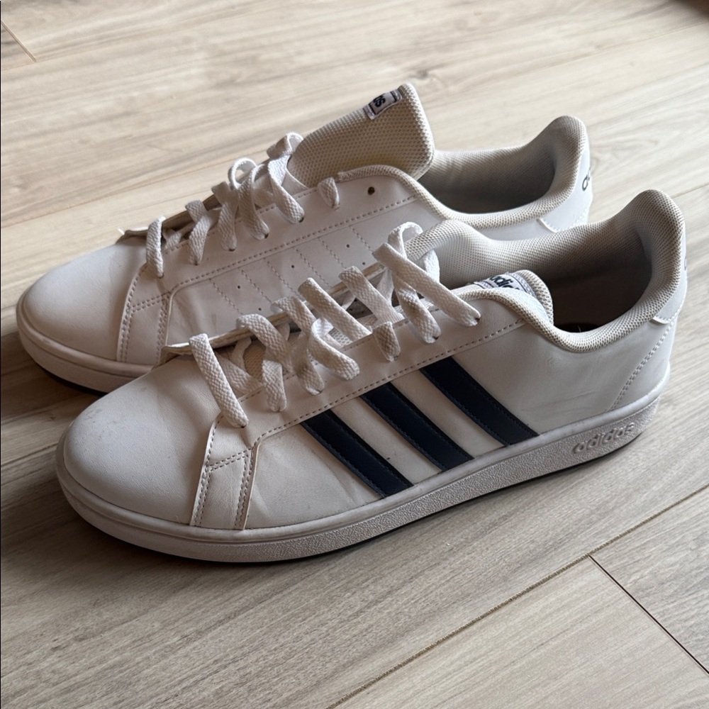 Adidas Men's Cream and Black Striped Sneakers